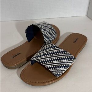 Sonoma Womens Size 8 Blue White Woven Slide Sandals Flat Casual Summer Slip On